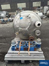 Image of 300 Gal Mueller Insulated Tank, S/S 15#-FV 07