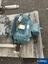 Image of 300 Gal Mueller Insulated Tank, S/S 15#-FV 16