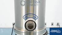 Image of Nilfisk Vacuum, Model VHW321 06