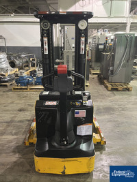 Image of Big Joe Lift, Model PDS-25-157-TRI, 2500# 04