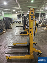 Image of Big Joe Lift, Model MSA2200 03
