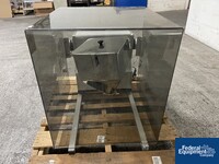 Image of 16 Quart Globe Pharma Maxiblend Blender, Tote and Twin Shell 04