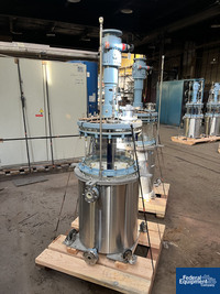 Image of 107/107 Liter Buchi Kilo Lab Reactor Train System, Glass Lined 06