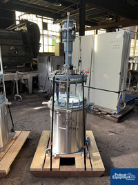 Image of 107/107 Liter Buchi Kilo Lab Reactor Train System, Glass Lined 11