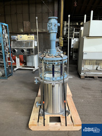 Image of 107/107 Liter Buchi Kilo Lab Reactor Train System, Glass Lined 04