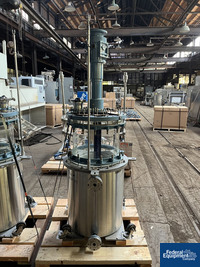 Image of 107/107 Liter Buchi Kilo Lab Reactor Train System, Glass Lined 05