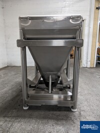 Image of 1,000 Liter Custom Powder System Stainless Steel Tote 05