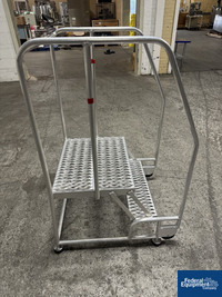 Image of Cotterman 2-Step Ladder 04
