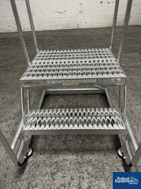 Image of Cotterman 2-Step Ladder 06