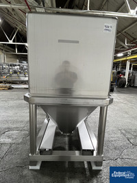 Image of 2,000 Liter Tote Tank, S/S 03