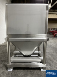 Image of 2,000 Liter Tote Tank, S/S 04