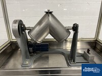 Image of 4 Quart P-K Twin Shell Blender, S/S 06