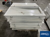 Image of Skid of Floresent Light Units 04