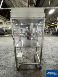 Image of Laminar Flow Hood 04