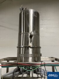 Image of E-Pack Machinery 24-Head Liquid Filler 06