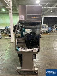 Image of Containment Tech. Enguard Glove Box 03