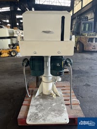 Image of 5 Gal Morehouse Cowles Triple Shaft Vacuum Mixer, Model VIscomax 3V-5-5-3X 06