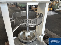 Image of 5 Gal Morehouse Cowles Triple Shaft Vacuum Mixer, Model VIscomax 3V-5-5-3X 19
