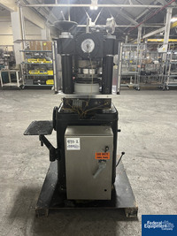 Image of Manesty Betapress Tablet Press, 16 Stations 04
