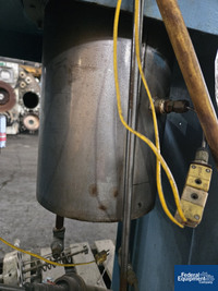 Image of 1,000 ML Autoclave Engineers Autoclave, 316 S/S, 5,000# 07