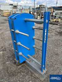 Image of 59 Sq Ft WCR Plate Heat Exchanger, S/S, 150# 04