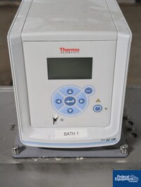 Image of Thermo Scientific HAAKE S30 Heated Circulating Water Bath with SC100 Digital Circulator 04