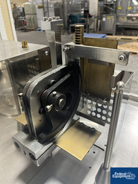 Image of Qualicaps Capsule Filler Mdl 10 06