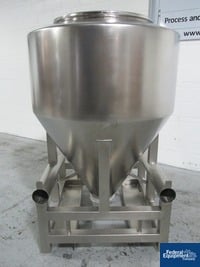 Image of 1,200 Liter LB Bohle Bin, Model MCL 1200S 02