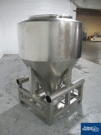 Image of 1,200 Liter LB Bohle Bin, Model MCL 1200S 03