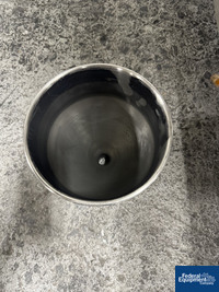 Image of CVC Inline Capper, Model CVC 1205 34