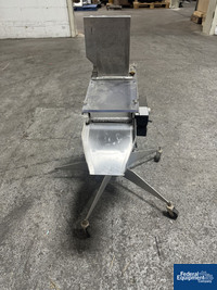 Image of George Nutting Tablet Deduster, S/S 04