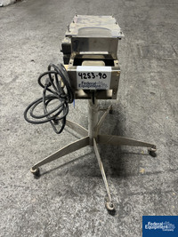 Image of George Nutting Tablet Deduster, S/S 02