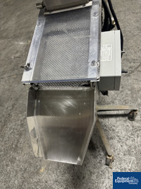 Image of George Nutting Tablet Deduster, S/S 06