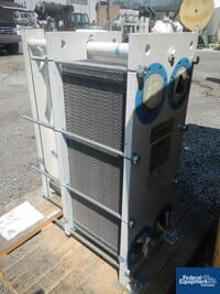 Image of 123 Sq Ft Tranter Plate Heat Exchanger, S/S, 100# 02