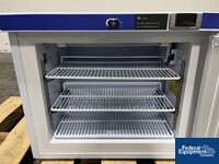 Image of 1.5 Cu Ft VWR Countertop Freezer, Model HCUCSS-0120 07