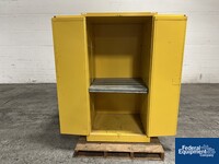 Image of 60 Gal Flammable Solvent Cabinet 05