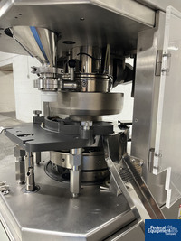 Image of Parle-Elizabeth EP 200 R&D Tablet Press, 14 Station 11