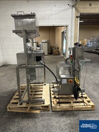 Image of Aesus Four Gear Pumps Liguide Filling Machine 05