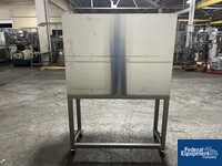 Image of Terra Universal Apparel Dispenser 04