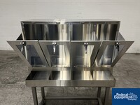 Image of Terra Universal Apparel Dispenser 06
