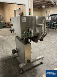 Image of CLI Inline Capper, Model UCAP150 06