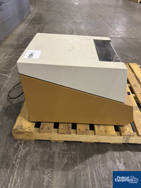 Image of New Brunswick Incubator Shaker 04