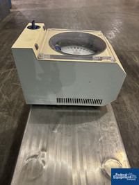 Image of Savant Speedvac Centrifuge, Model SC110-120 04