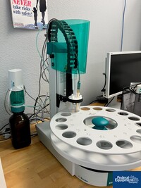 Image of Metrohm 855 Robotic Titrosampler 02