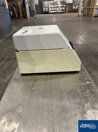 Image of Heraeus Centrifuge, Model Biofuge A 1302 04