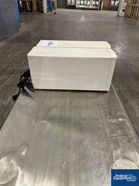 Image of APC Uninterruptible power systems 04