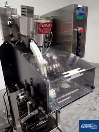 Image of Palace Desiccant Feeder, Model DF-LS 10