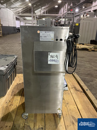 Image of Quadrel Wrap Around Labeler, Model Rotary 43