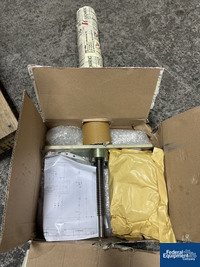 Image of 10 Liter Axomatic Vacuum Homogenizing Mixer, Model AxoMIX10, 316 S/S 26
