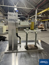 Image of GlobePharma Single Station Tablet Press 04
